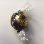 【リンツ】リンドール 70%カカオを食す【チョコレート】